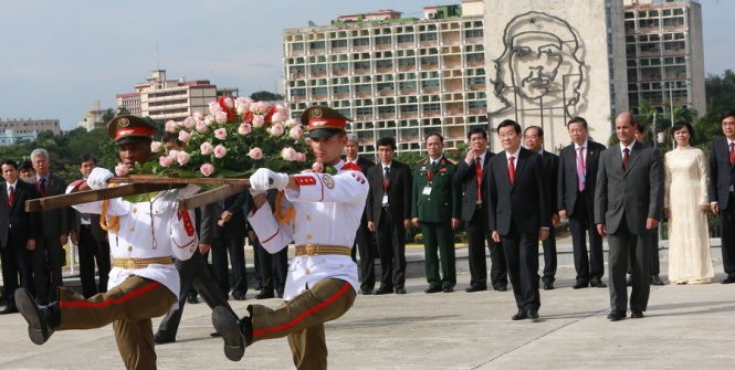 Cuba nong nhiet don chao Chu tich nuoc Truong Tan Sang-Hinh-12